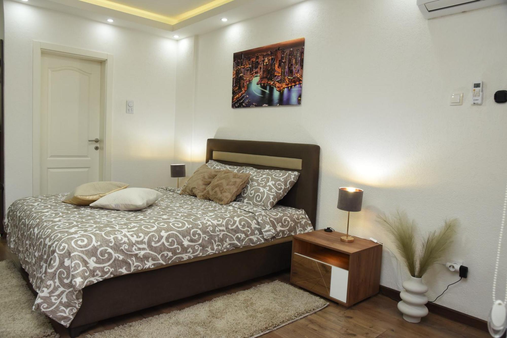 Apartmani Sofronic Loznica 2 外观 照片